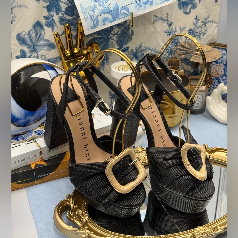 🆕 GIANNI BINI 🧿 NWOB Tobias Raffia Platform Mismatched Buckle Sandals, Sz 7M - Picture 3 of 16